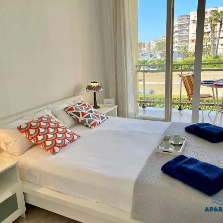 Apartbeach Sol Pins Frente Playa Y Parking * La Pineda